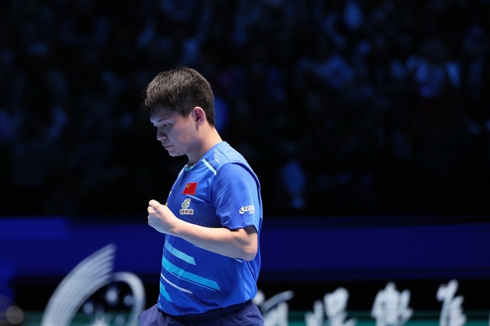 与此同时 与此同时