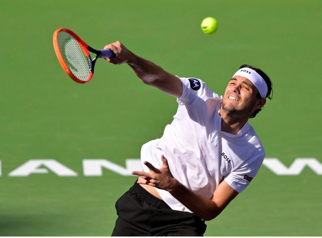 场对决中 场对决中