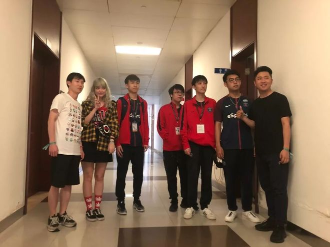 北美头部市